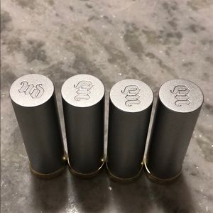 ✨💄BUNDLE OF 4 URBAN DECAY VICE LIPSTICKS💄✨